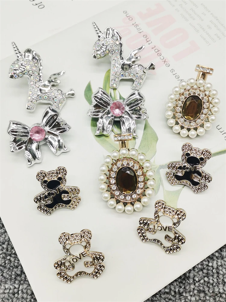 2PCS Rhinestone Perfume Shoelace Charms ABS Bling Buckle Decorations DIY Luxury Unicorn Shoe Lace Clips Accessories Fit Sneakers