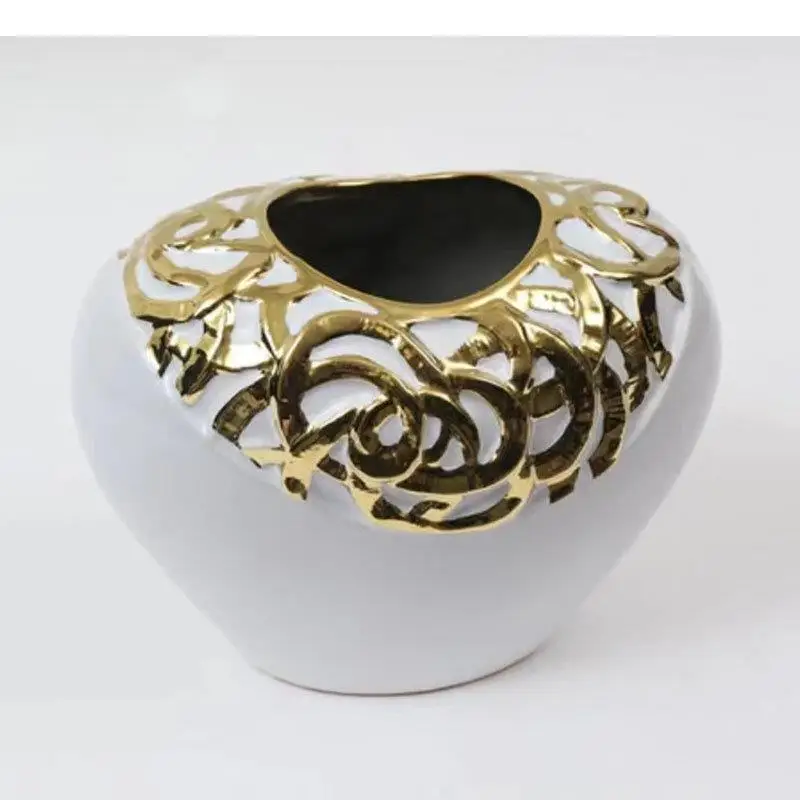 Golden Relief Ceramic Vase Flowers Pots Desk Decoration Artificial Flower Decorative Floral Arrangement Porcelain Vases