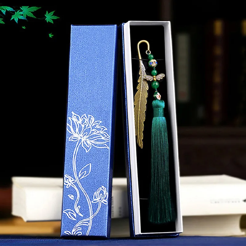 Chinese style classical tassel metal bookmark feather creative student stationery handmade vintage cute antique style small gift