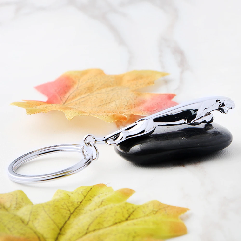 NEW Fashion Car Auto Logo Jaguar Keychain Stylish Alloy Leopard Key Chain Silver Color Animal Sport Key Rings S012