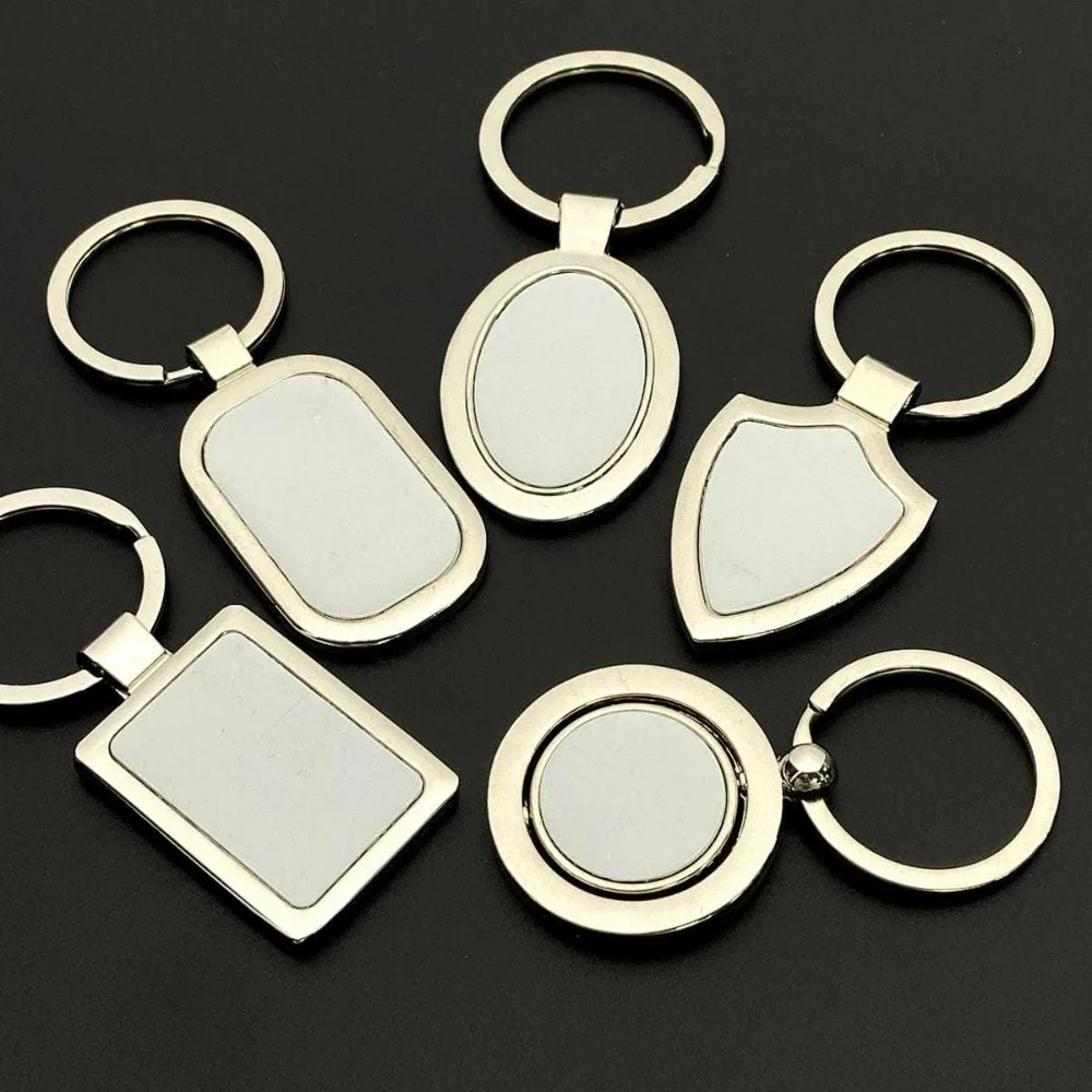 Simple and Stylish Customizable Metal Car Keychain Motorcycle Bag Keyring Personalization Premium Feel Outdoor Pendant Gift