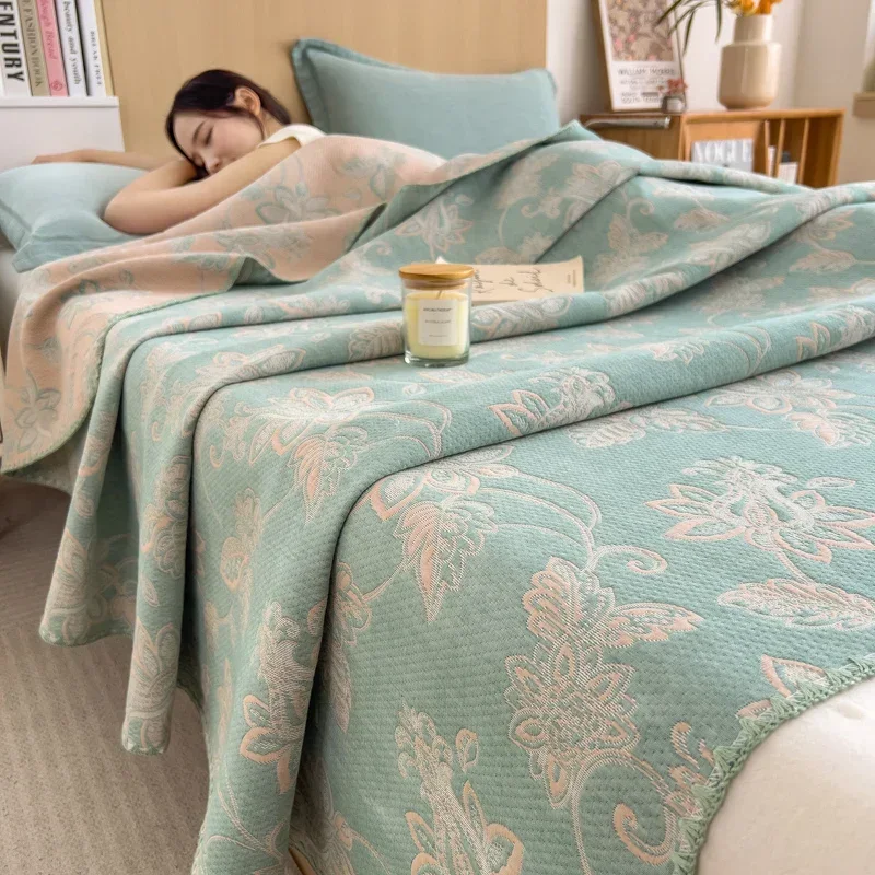 New cotton three-layer yarn towel quilt pure cotton office lunch break blanket sofa cover blanket shawl blanket Xia Liang quilt