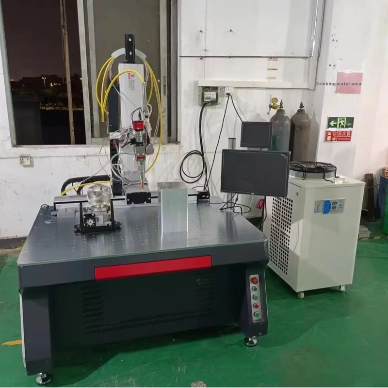 Mesin Las Laser Platform Lengan Robot Bingkai Aluminium Otomatis