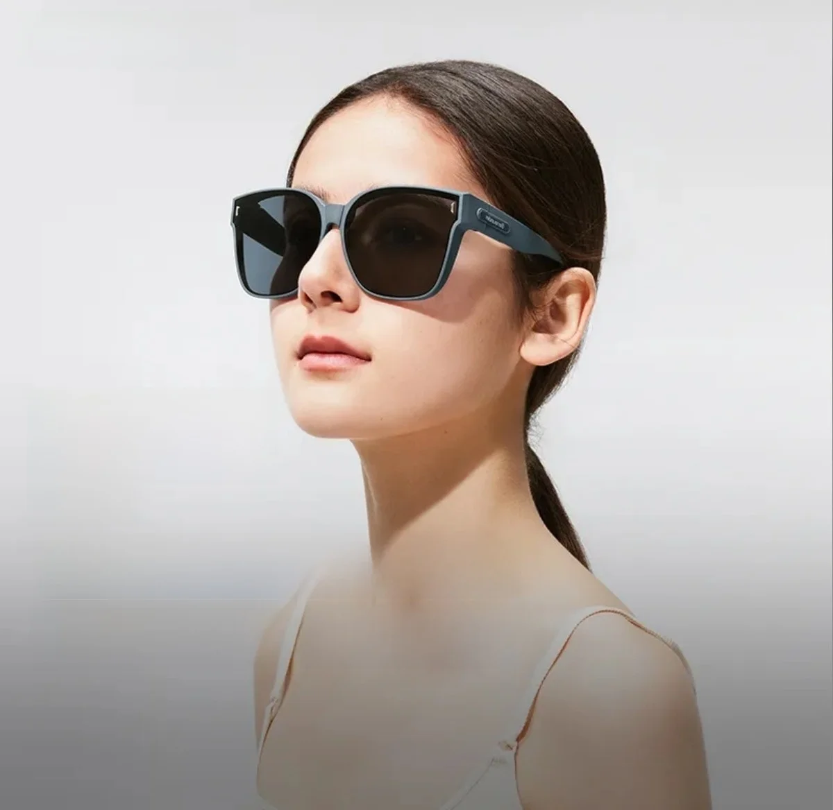 

Ultra-Light Metal Sunglasses Men's Driving Cards Sunscreen Glasses Banana Leaf FO318₂₄ Outdoor Camping Travel Accessories