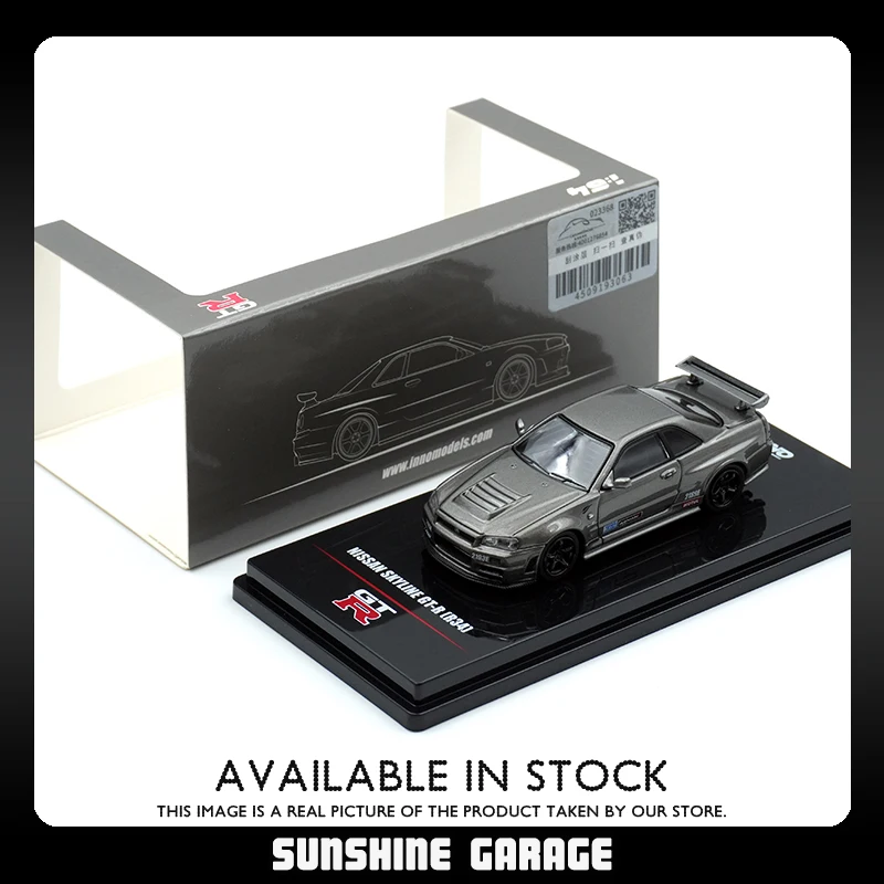 

INNO In Stock 1:64 Nissan Skyline GTR R34 R33 400R Car Model Diorama Collection Toys