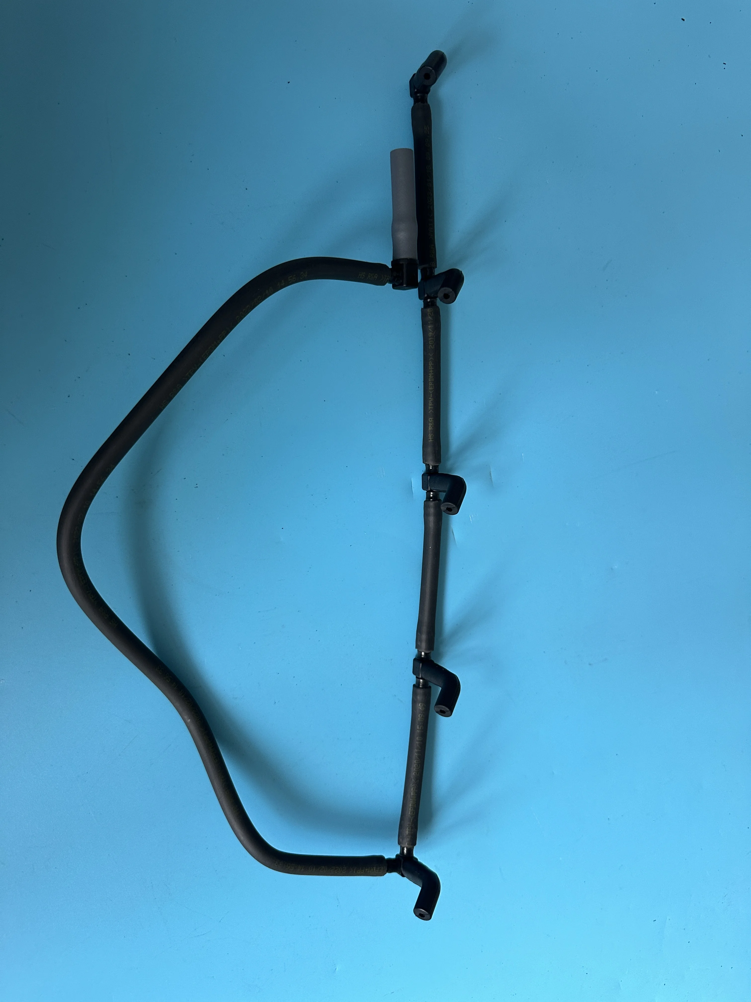 

Оригинальная обратная трубка топлива в сборе 6650700381 для Kyron Rexton Rodius/DDic D27, высокое качество