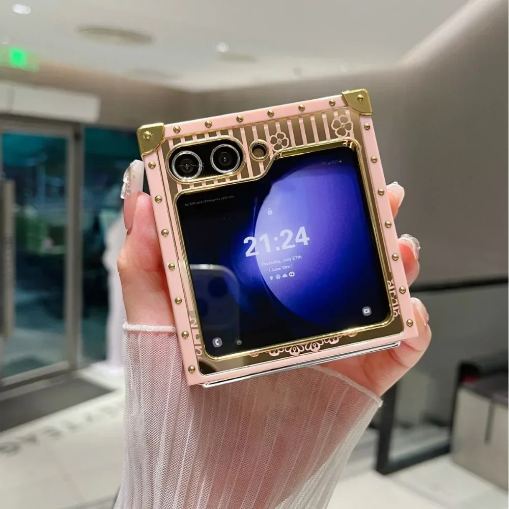 Cute Square Phone Case for Samsung Galaxy Z Flip 6 5 4 3 Flip6 Flip5 Flip4 Flip3 5G Luxury Bling Glitter Butterfly Stand Cover