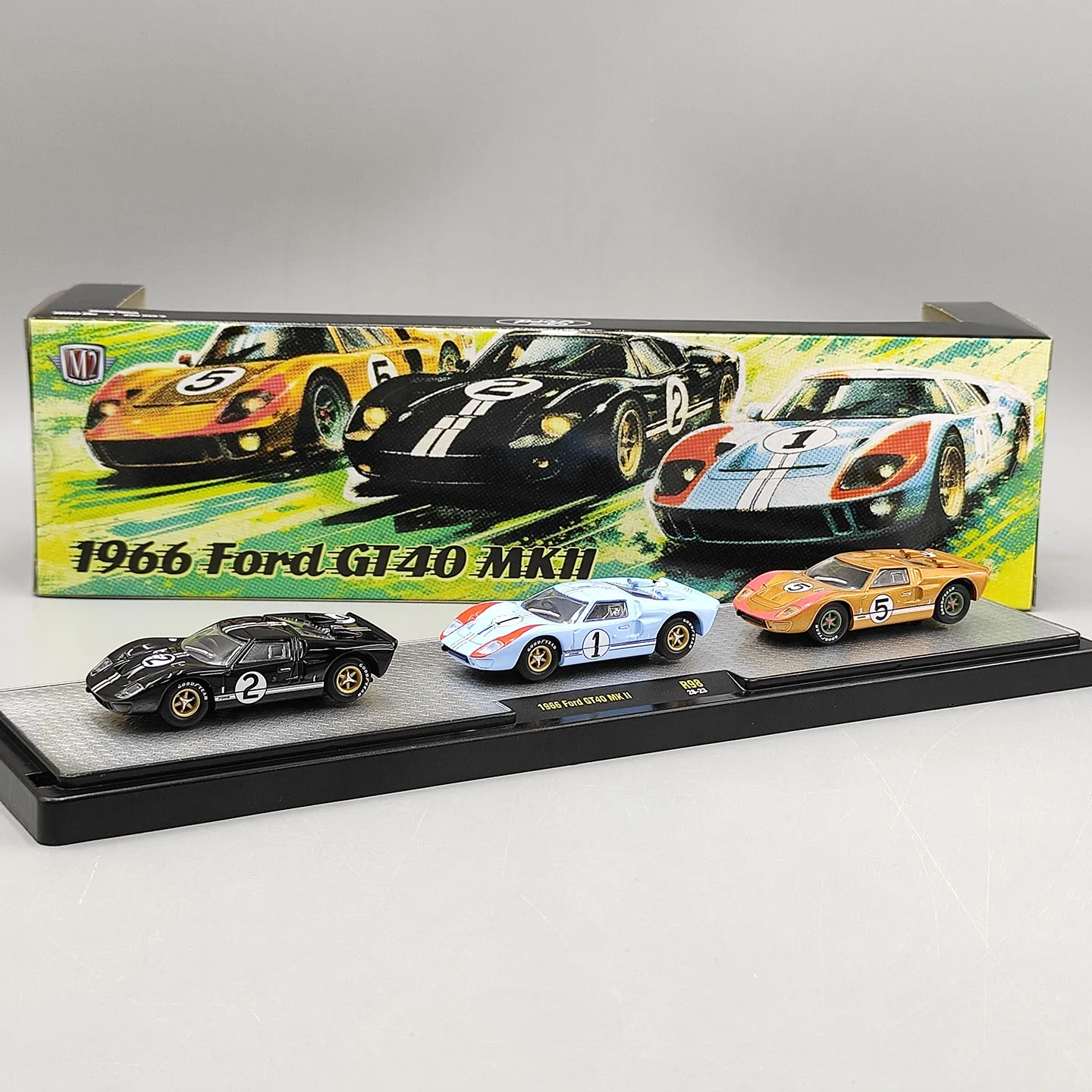 Diecast M2 1:64 Scale Ford GT40 MK II 1966 Alloy Car Model