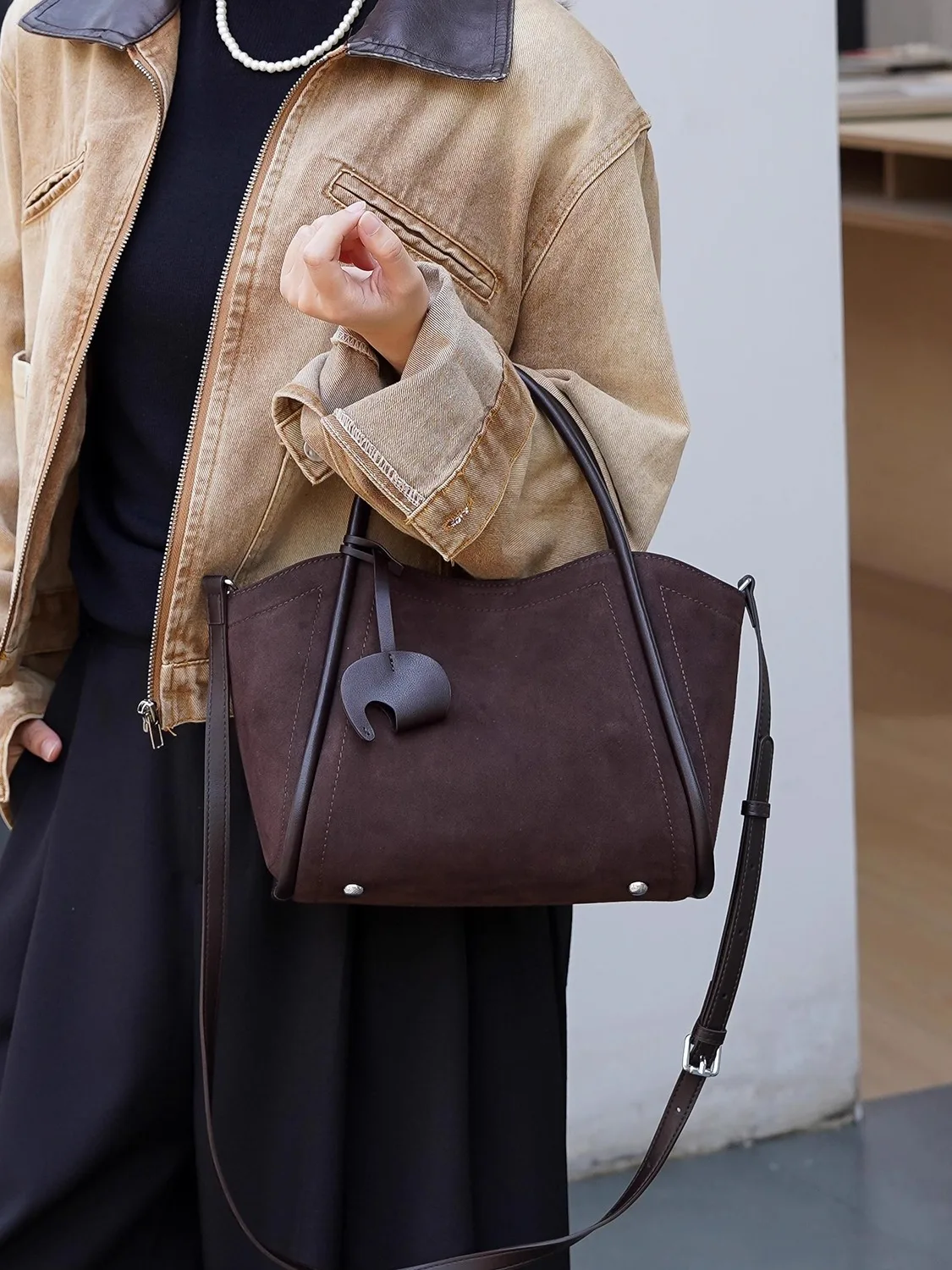 

Натуральная кожаная сумка-ведро, женская сумка через плечо из матовой воловьей кожи, новинка 2025 года, модная повседневная простая элегантная сумка