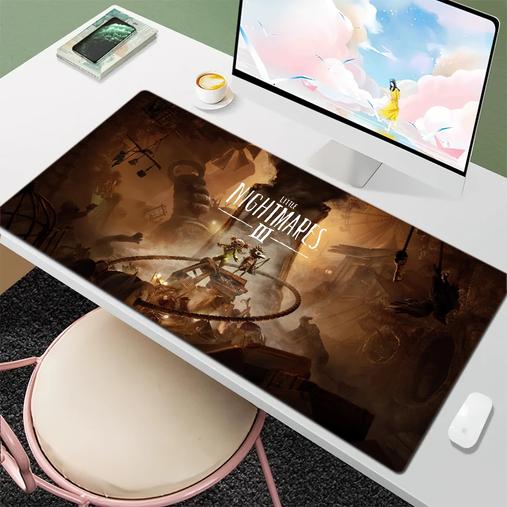 ليتل N-Nightmares 3 لعبة ماوس الوسادة حصيرة مكتبية كبيرة غير قابلة للانزلاق المضادة للمكياج لوحة المفاتيح مريح مكتب المطاط الكمبيوتر المنزل مخصص