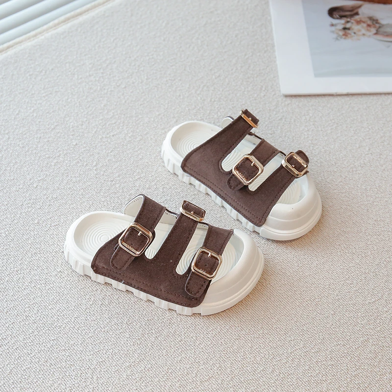 أطفال موضة نصف باوتو النعال 2025 صيف جديد صنادل أطفال بنين بنات ل الصلبة عادية لينة وحيد المضادة للانزلاق صنادل شاطئ