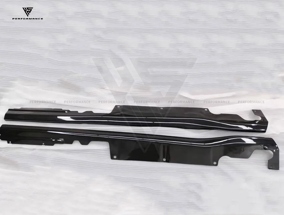 Verlengde zijskirts OEM-stijl droog carbon passing
