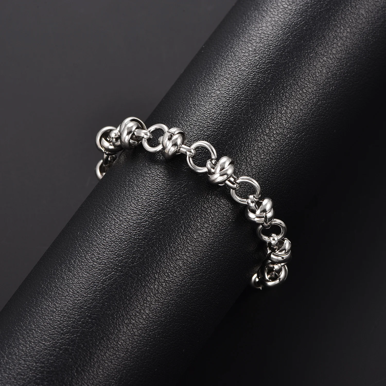 8MM Versilberte Massive Halskette aus Edelstahl, Ovale Knotenkette, Kubanische Panzerkette, Schwerer Choker, Metallschmuck für Männer und Jungen – Detail 6