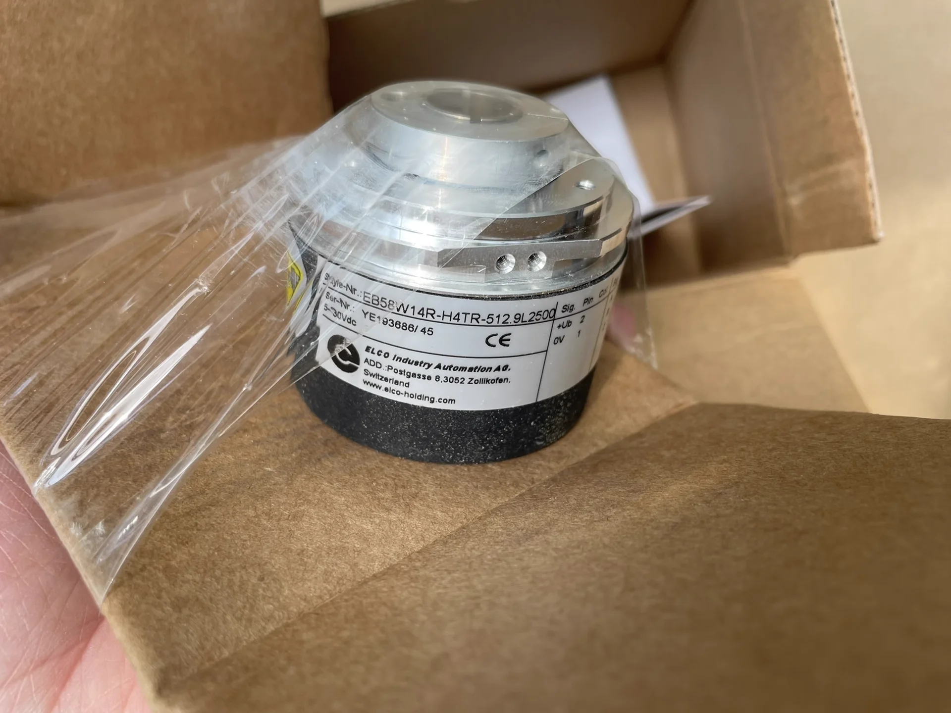 

EB58W14R-H4TR-512.9L2500 New ELCO Encoder