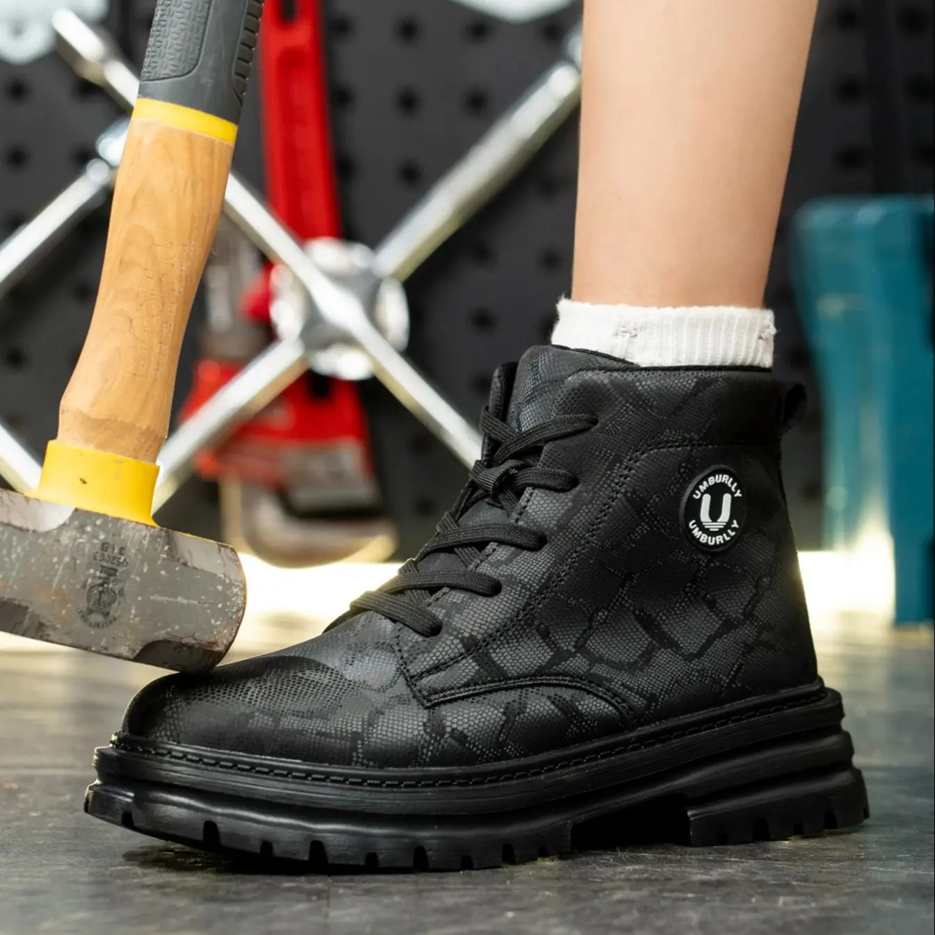 Ladies Safety Shoes Steel Toe Anti- Crush Resistant Kevlar Workwear Style Outdoor Safety Boots for Women