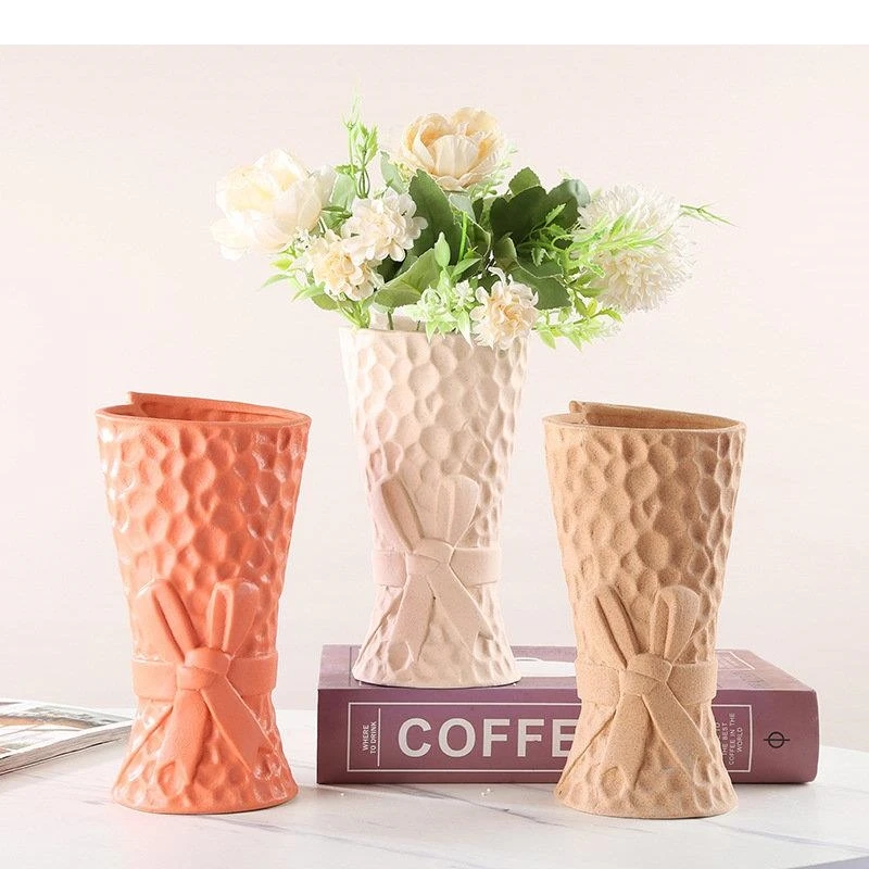 Bridal Bouquet Ceramic Vase Artwork Flower Arrangement Desk Decoration Ornaments Porcelain Floral Vases Room Aesthetic Decor