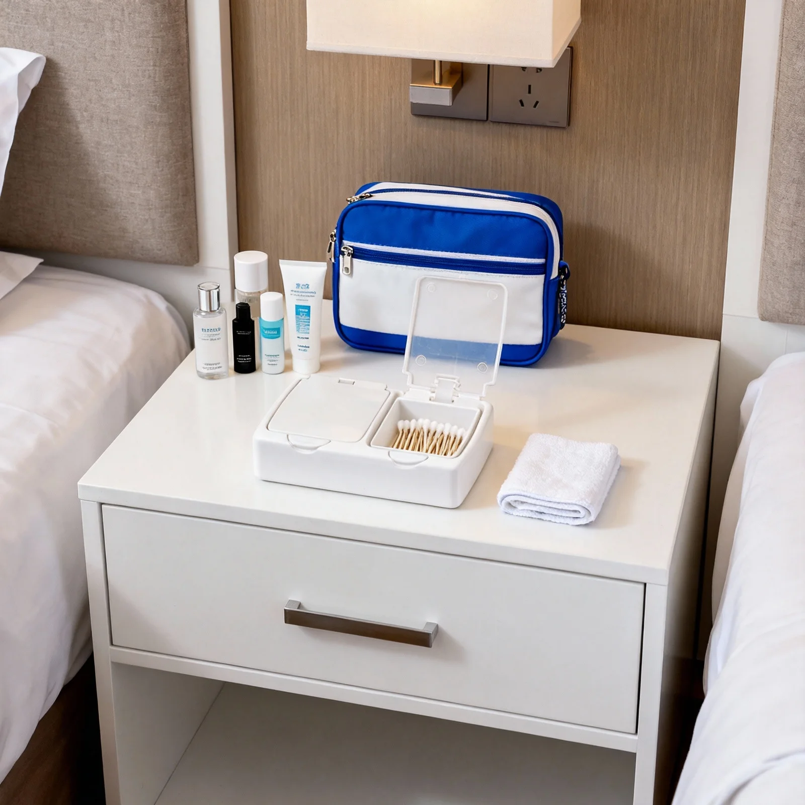 

Cotton Swab Box Small Plastic Container Press Type Lid Compact Storage Organizer Desktop Makeup Case Dustproof Holder