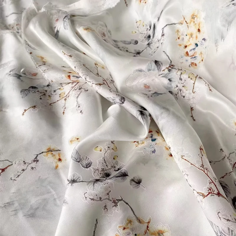

Шелковая жаккардовая атласная ткань для шитья Qipao Hanfu в китайском стиле, летняя освежающая ткань ручной работы с принтом в горошек