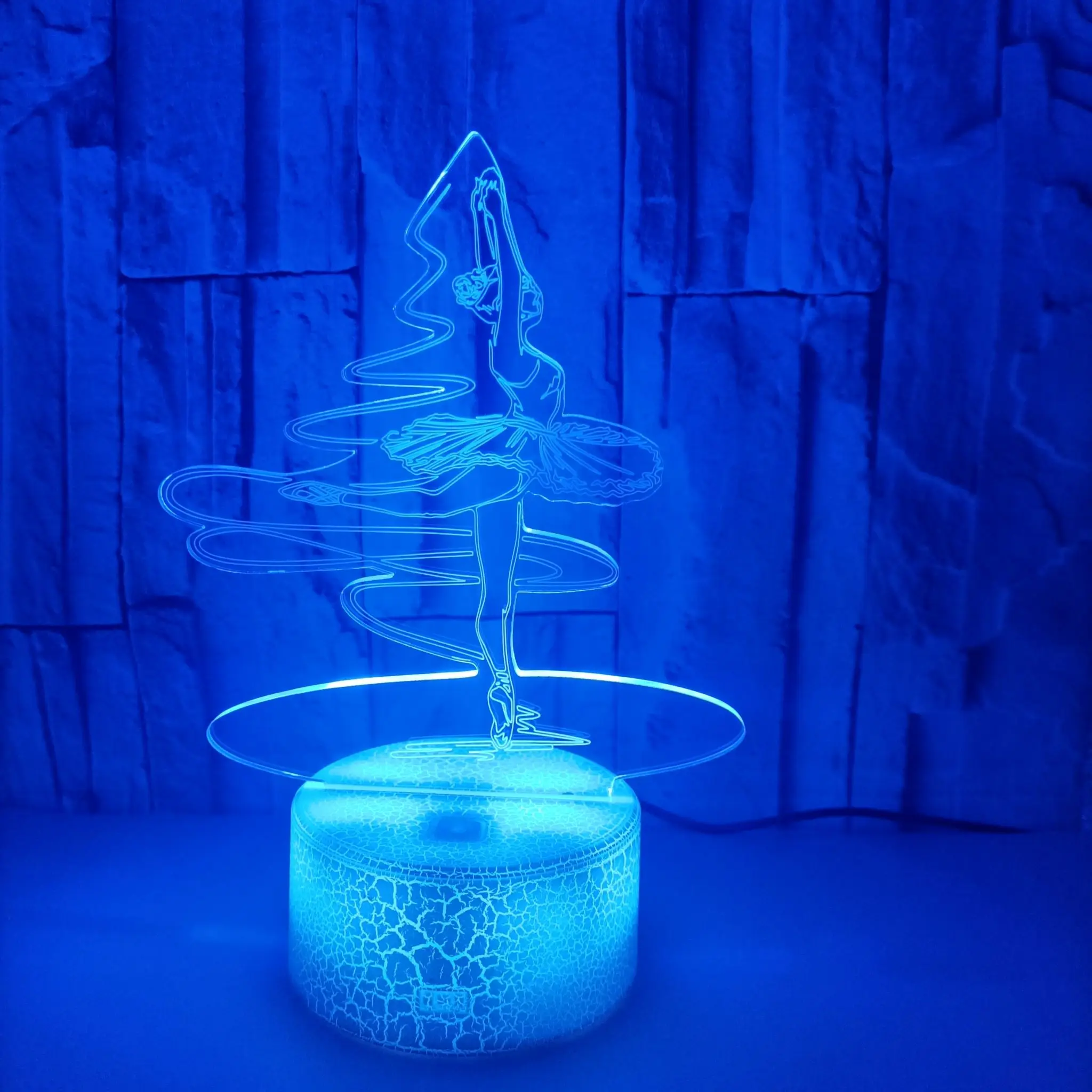 3D Cranio Forma Luce Notturna 7/16 Cambiamento di Colore LED Telecomando Lampada Da Tavolo Acrilico Piatto ABS Base USB Decorazione Della Casa Compleanno Natale Bambino Regalo Per Bambini