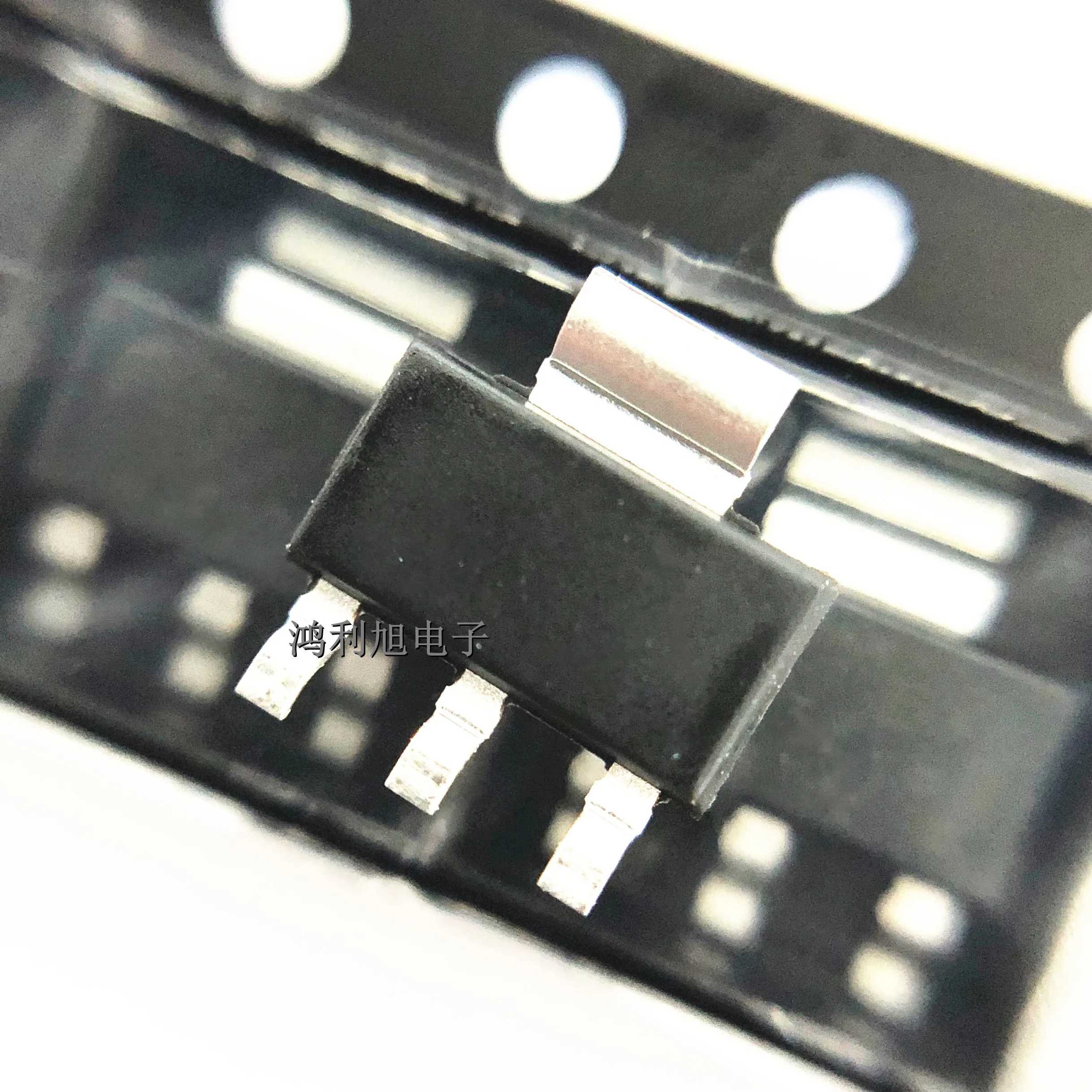 20 Pz/lotto ME6118A12B3G SOT-223 chip regolatore di tensione LDO ad alta velocità ME6118-1.2V magazzino originale
