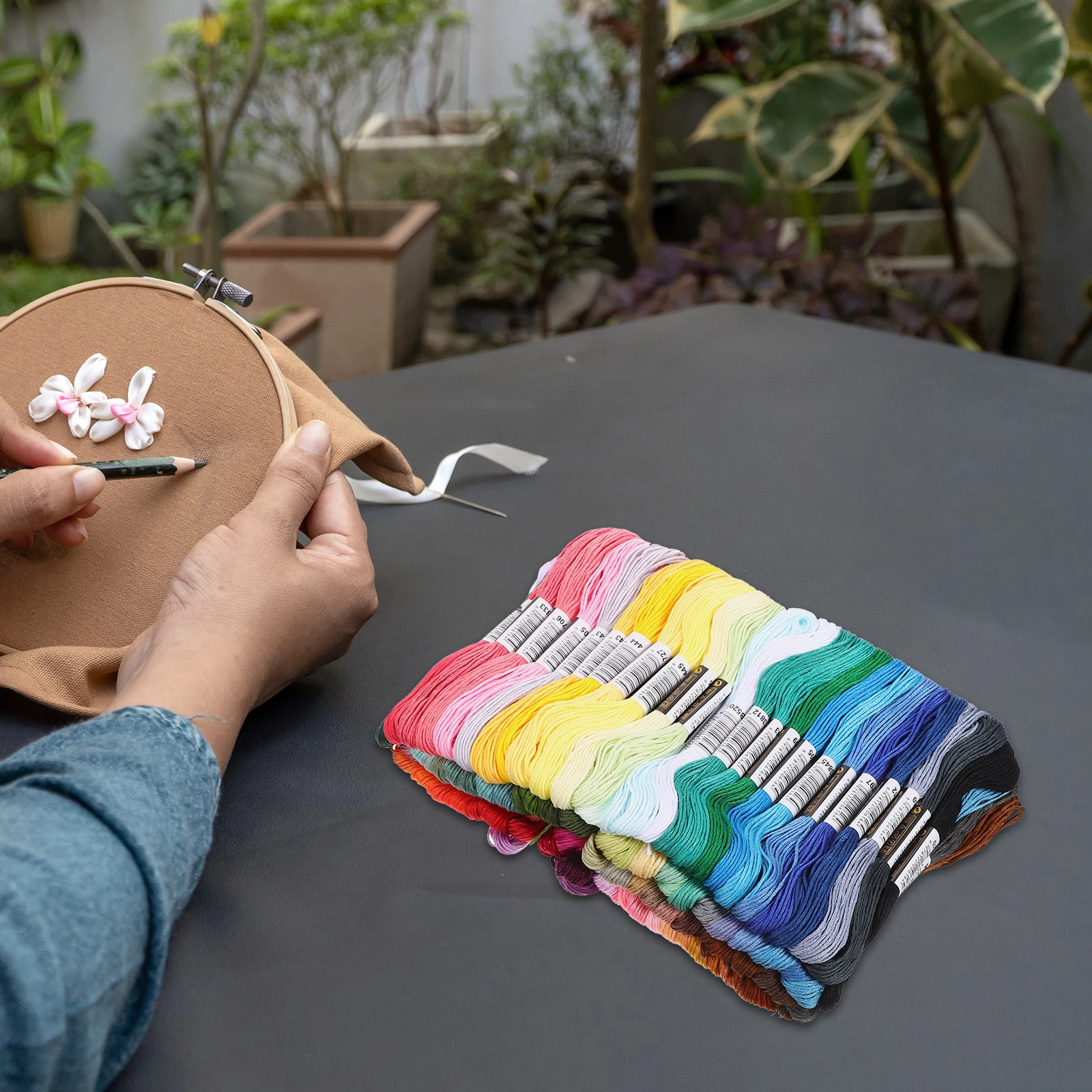 مجموعة واحدة من أدوات تطريز الخيوط الملونة DIY أساور الصداقة ذات الغرز المتقاطعة لوازم الحرف الفنية متعددة الأغراض