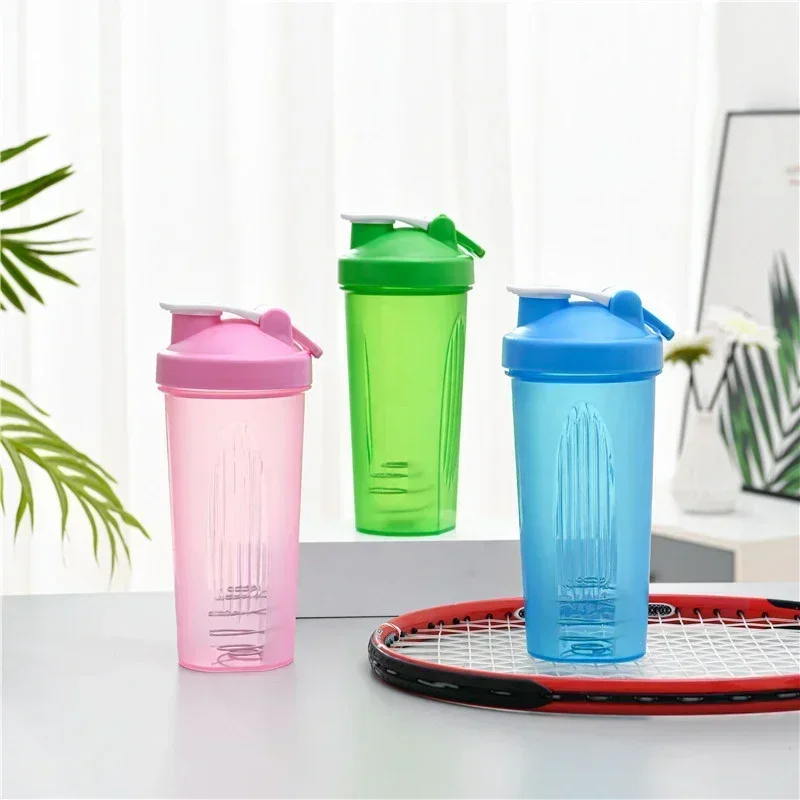 600ml Portable Protein Powder Shaker Bottle Leak Proof Water Bottle for Gym Fitness Training Sport Shaker Mixing Cup