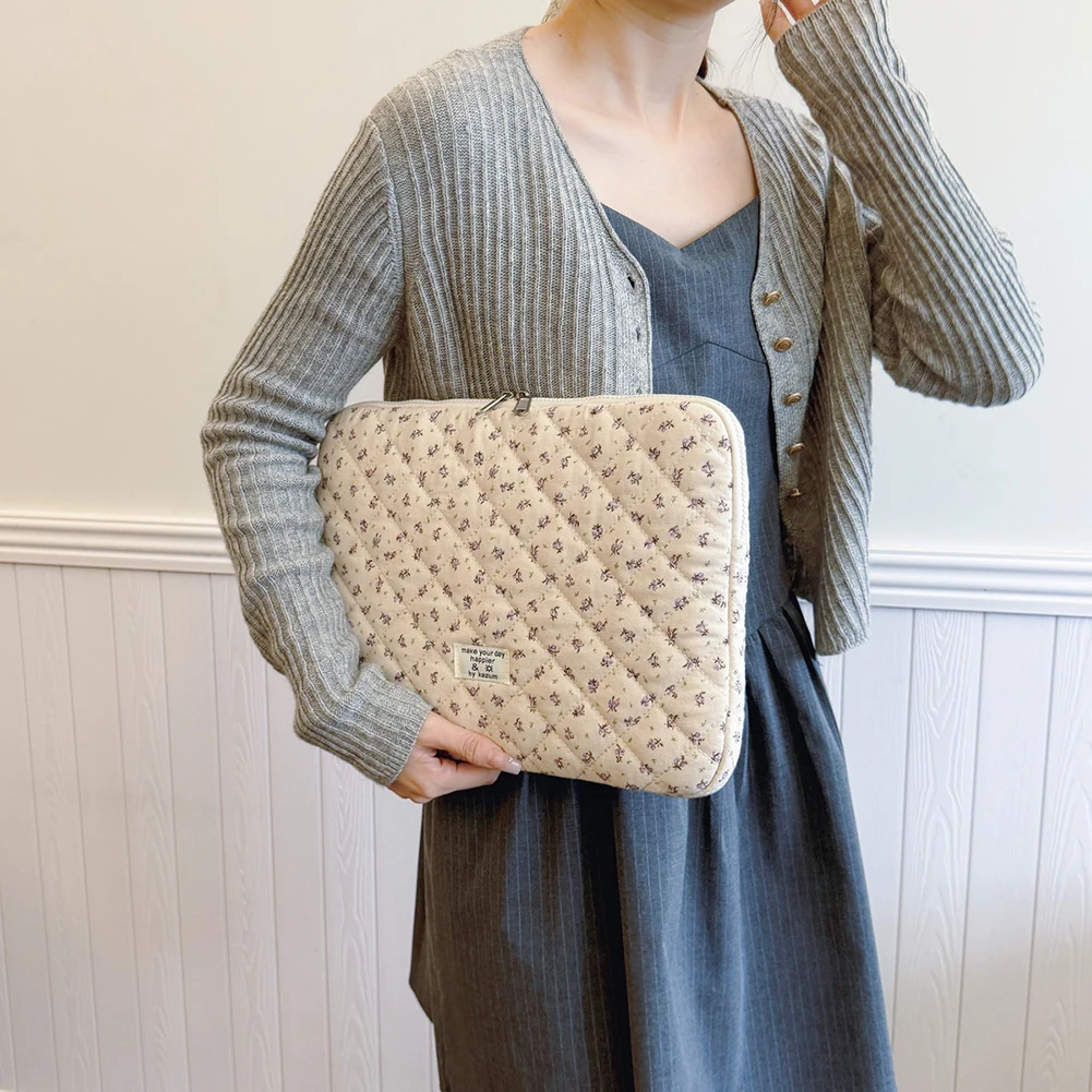 Flower Printed Laptop Sleeve Quilted Laptop Carrying Case Protective Notebook Case for 11-15 Inch Laptop Tablet