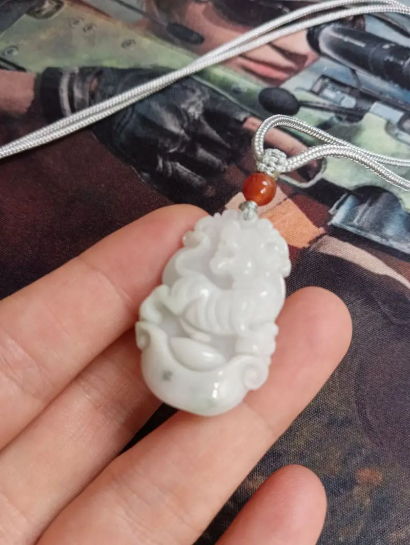 A level Nature Myanmar Jade Pendant Amulet Tiger Chinese Zodiac 12 Animal Hanging Lucky Talisman