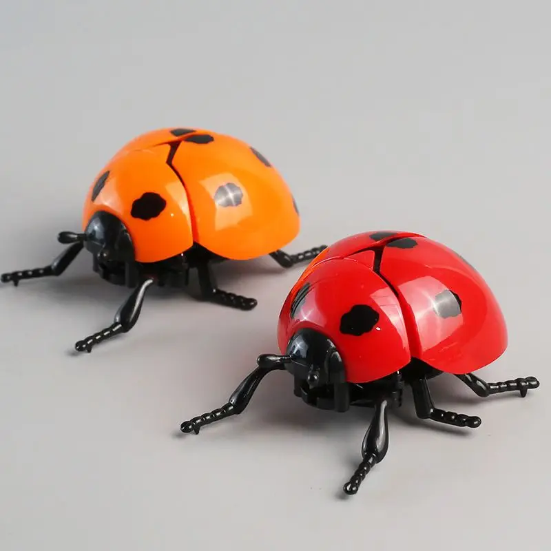 

Clockwork Beetle Toy Children's Simulation Crawling Insect Boy Baby Creative Animal Gift