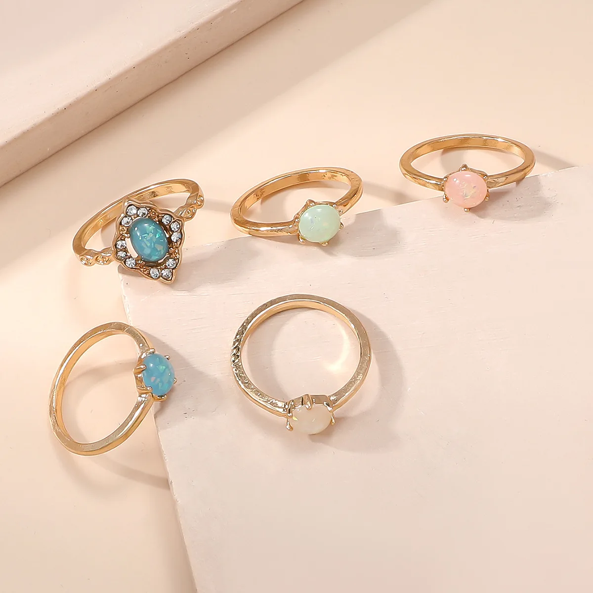 New European and American cross-border 5-piece set, retro court style inlaid with sapphire fashion light luxury women's set ring