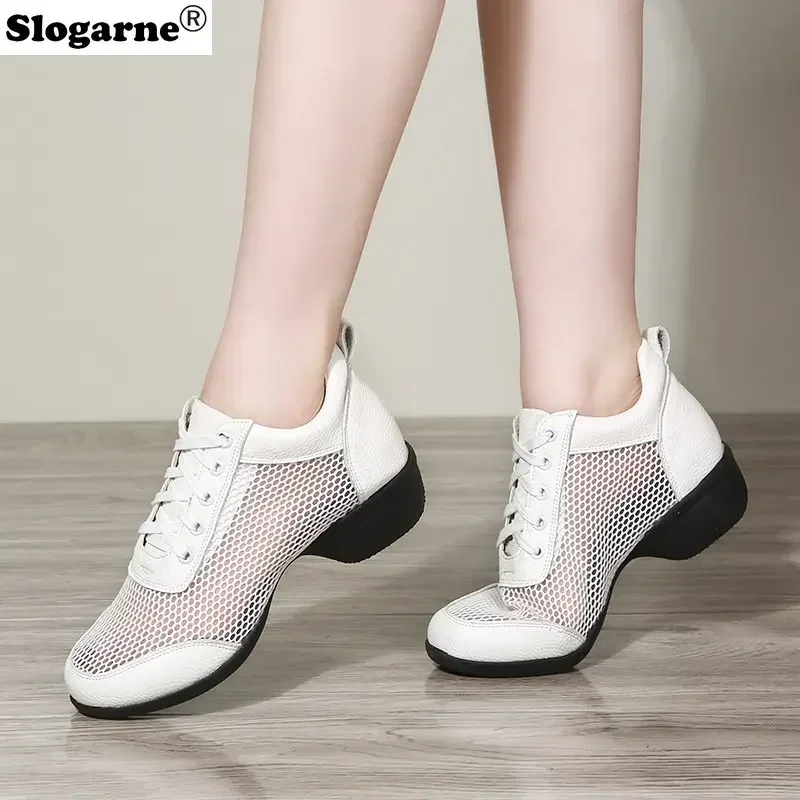 2024 New Summer Dance Sneakers donna scarpe latine scavate Soft Modern Jazz Dance Shoes Girl Tango Ballroom Dancing Heels Sandals