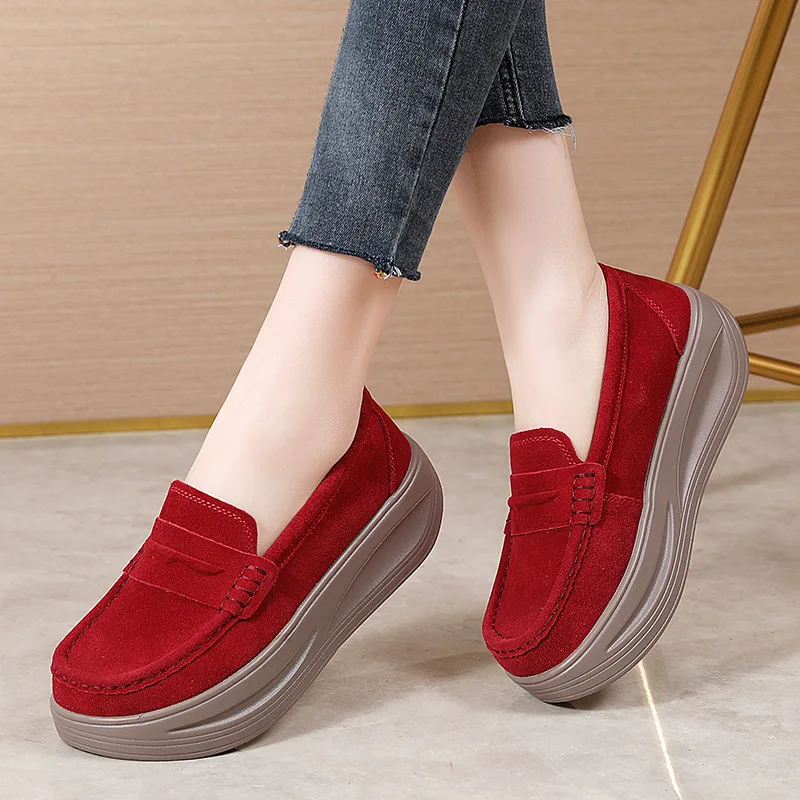 Spring Autumn Women Flats Ladies Genuine Leather Slip-on Casual Round Toe Platform Wedges Shoes Female Comfort Mom Single Shoes