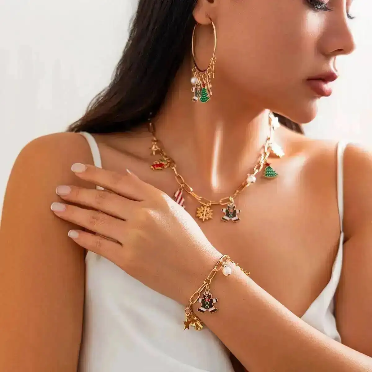 

Lacteo Exquisite Christmas Candy Bell Star Pendant Necklace Bangle Hoop Earring Set Creative Imitation Pearl Metal Chain Jewelry