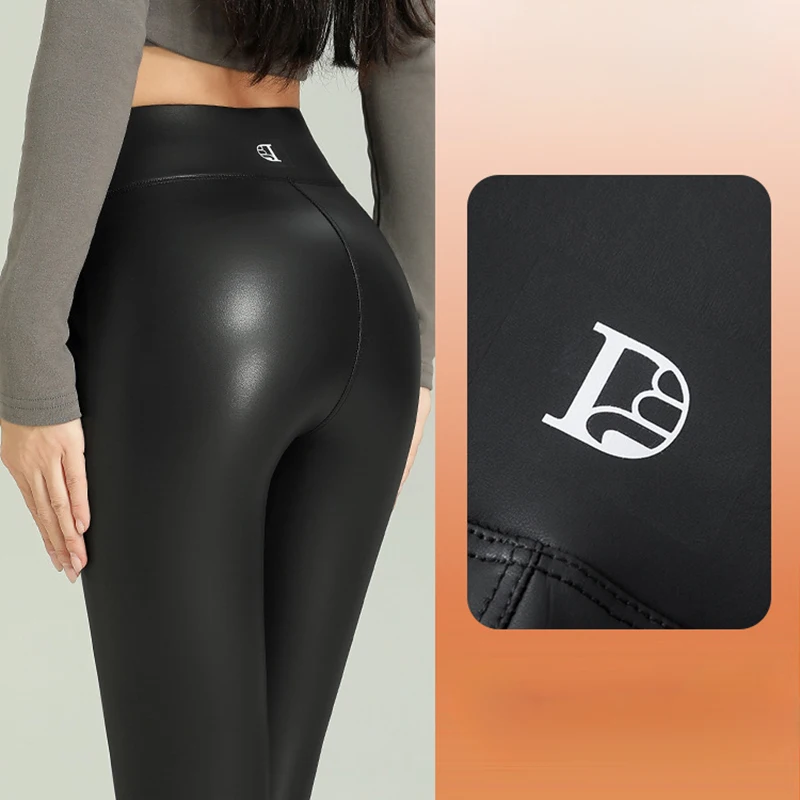 

2025 облегающие леггинсы из искусственной кожи, женские корейские уличные леггинсы из искусственной кожи с высокой талией, сексуальные леггинсы с шикарным принтом, поднимающие бедра