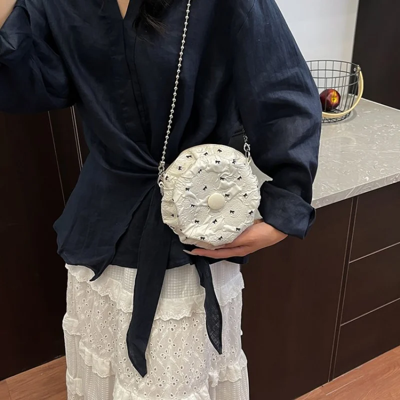 

Elegant Leather Crossbody Bag For Women Luxury Brand Classic Design By Famous Designer Popular And Stylish Daily Use Handbag