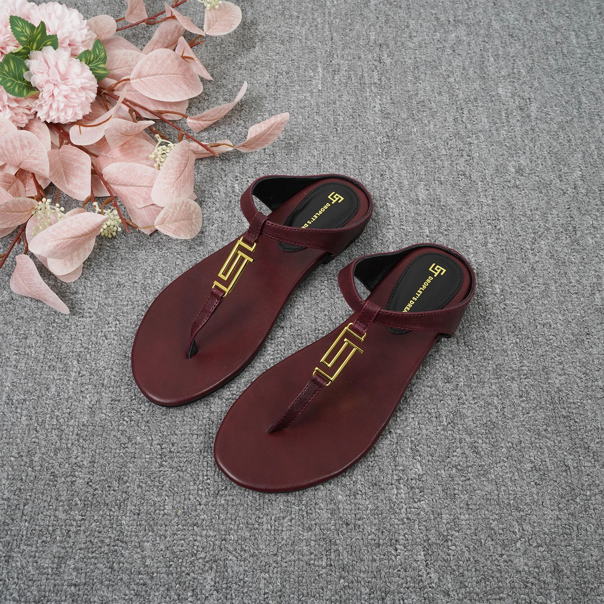 nouvelles-sandales-d'ete-2026-a-bout-rond-gj-decoratives-ouvertes-antiderapantes-pour-l'exterieur-a-semelle-plate-pour-femme-couleur-unie-pour-la-plage-tailles-34-44