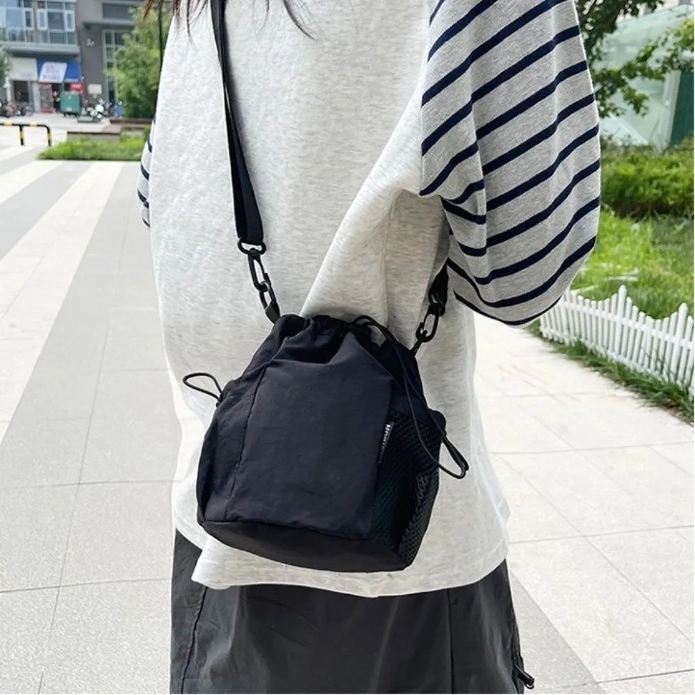 Tragbare Einzelschulter-Umhängetasche, Nylon, einfarbig, kleine Tasche, leichte Umhängetasche für den Außenbereich – Detail 6