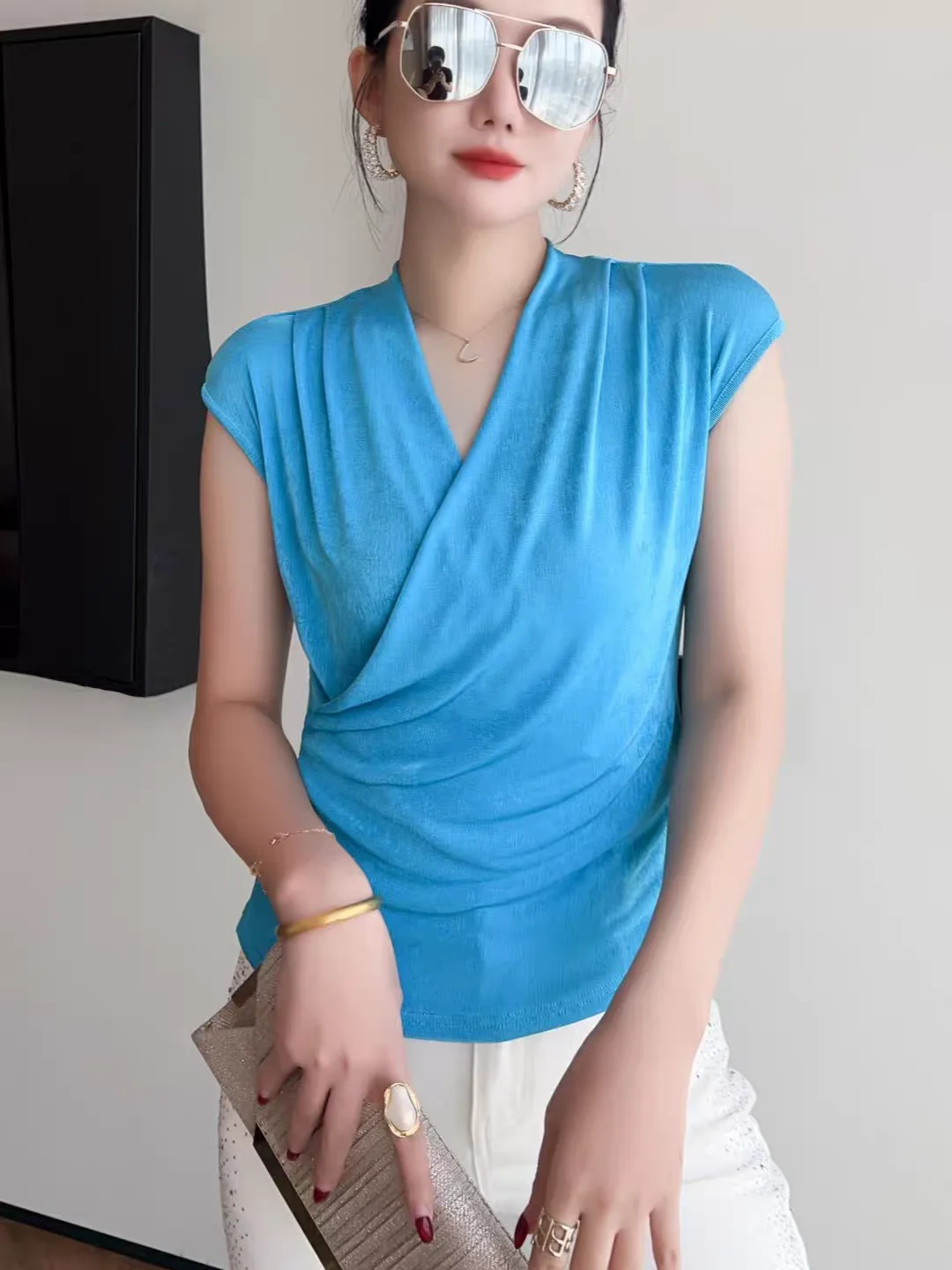 Summer Women's Crisscross V-Neck Short Sleeve T-Shirt, Slimming & Stylish Top, Versatile Elegant Blouse, Trendy & Chic