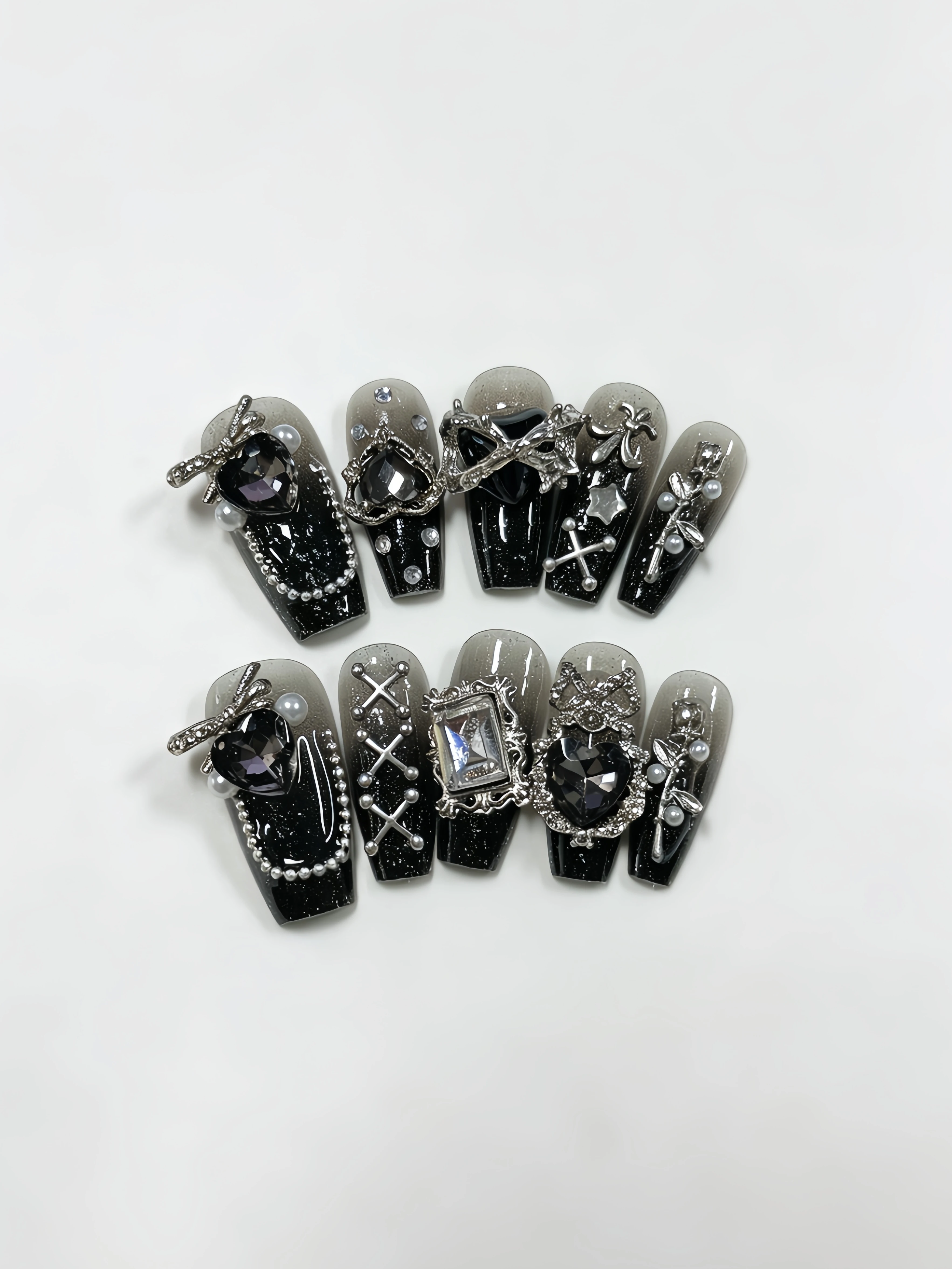 10-Piece Set, Trapezoidal Nails, Black Heart-Shaped Frame with Large Zircon Square Edge Rhinestones, Black Gradient Silver Glitter Cat-Eye Press-On Nails, Instagram Heavy-Duty Luxury Style, Subculture Niche Style, Gothic Sweet and Dark Style, Halloween Atmosphere Style view 2