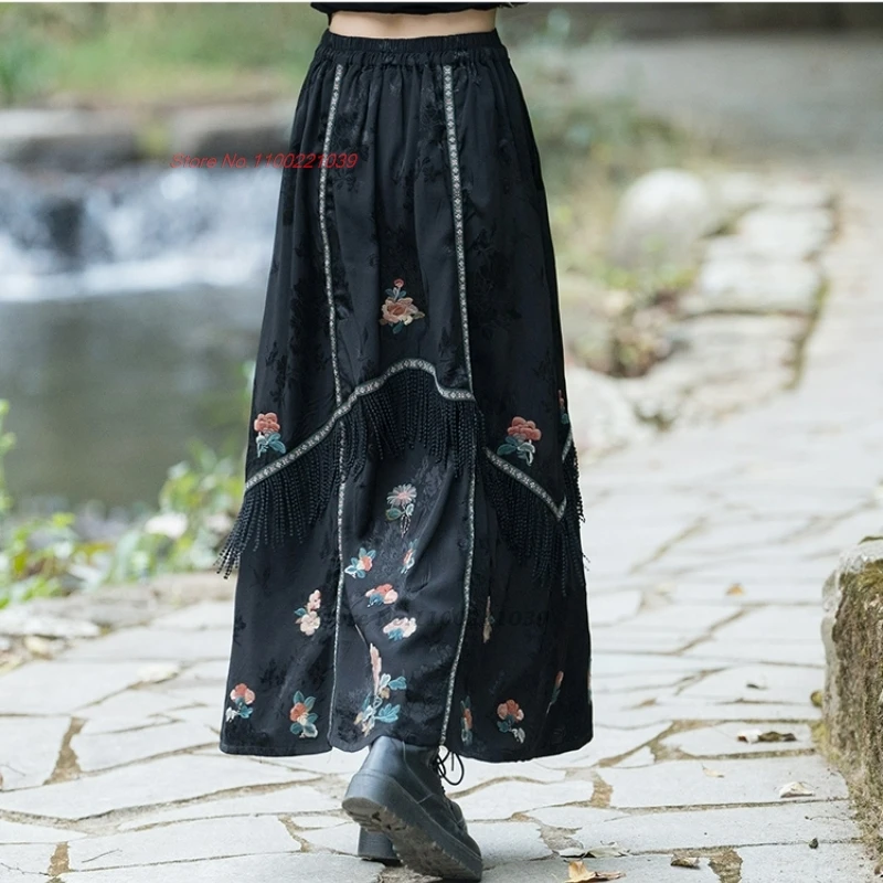 2025 national vintage flower embroidered ethnic skirt traditional midi elastic waist satin jacquard skirt tassels folk skirt