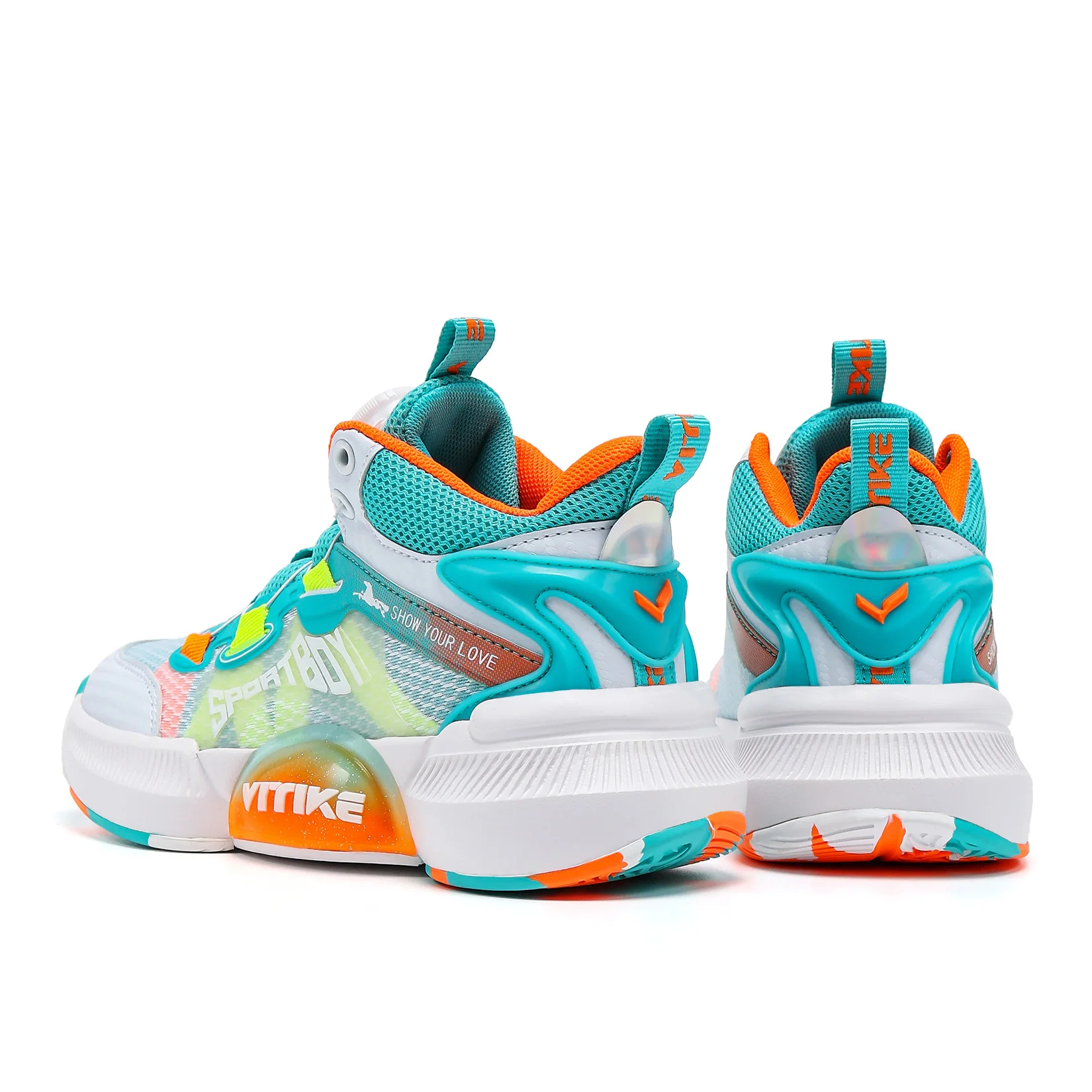 Kids Basketball Shoes for Boys Non-Slip Comfortable Outdoor Sneakers Durable Breathable Upper Material