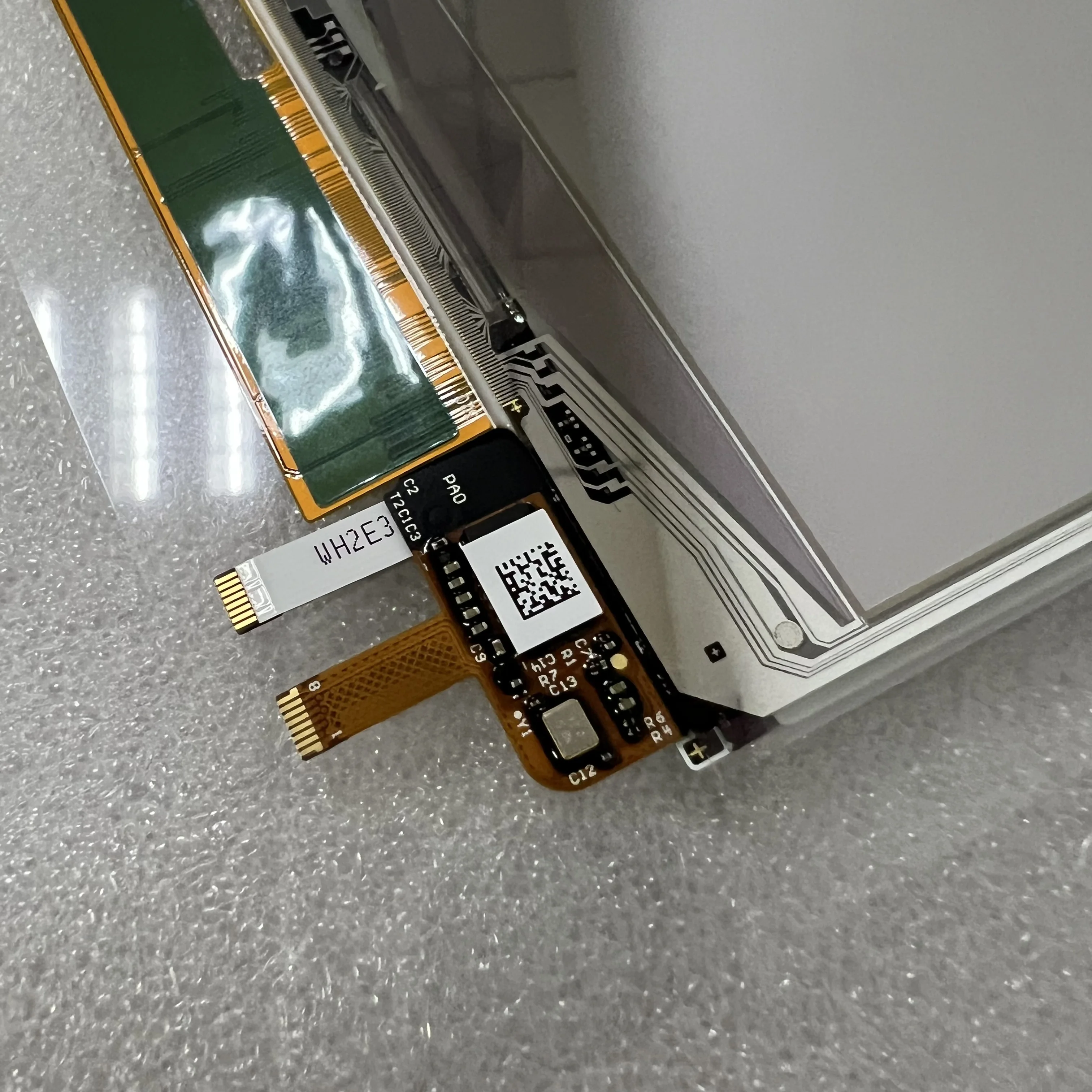 ED070KH4 Eink 7 بوصة شاشة عرض الكتب الإلكترونية ورق إلكتروني عالي الوضوح 1264 × 1680 شاشة حبر Carta 1300 300ppi 16 رمادي Leve