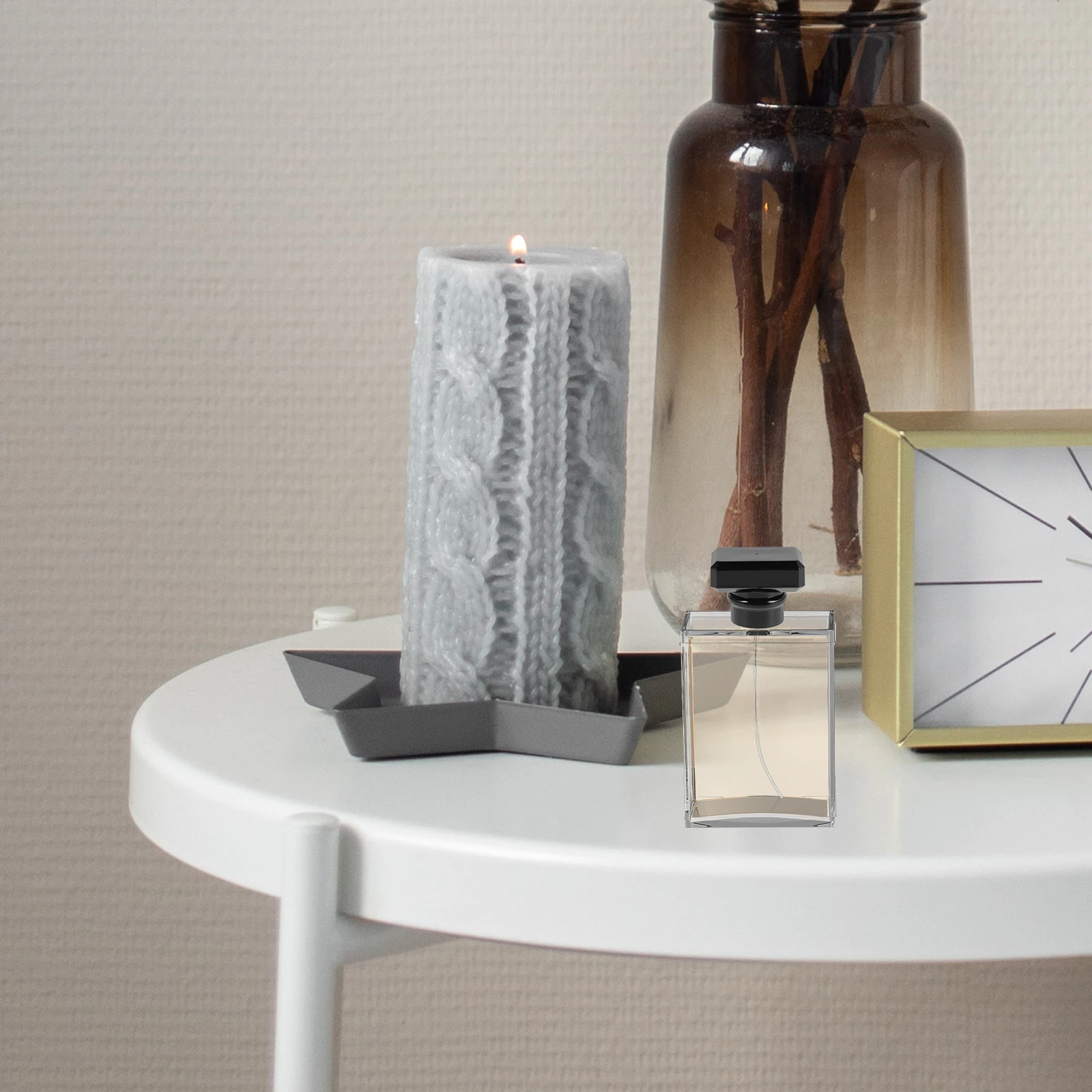 

5Pcs Leak Proof Perfume Bottle Cap Plastic Round Seal Lid for Replacement Bottle Covers Elegant Design Easy Open Close Travel