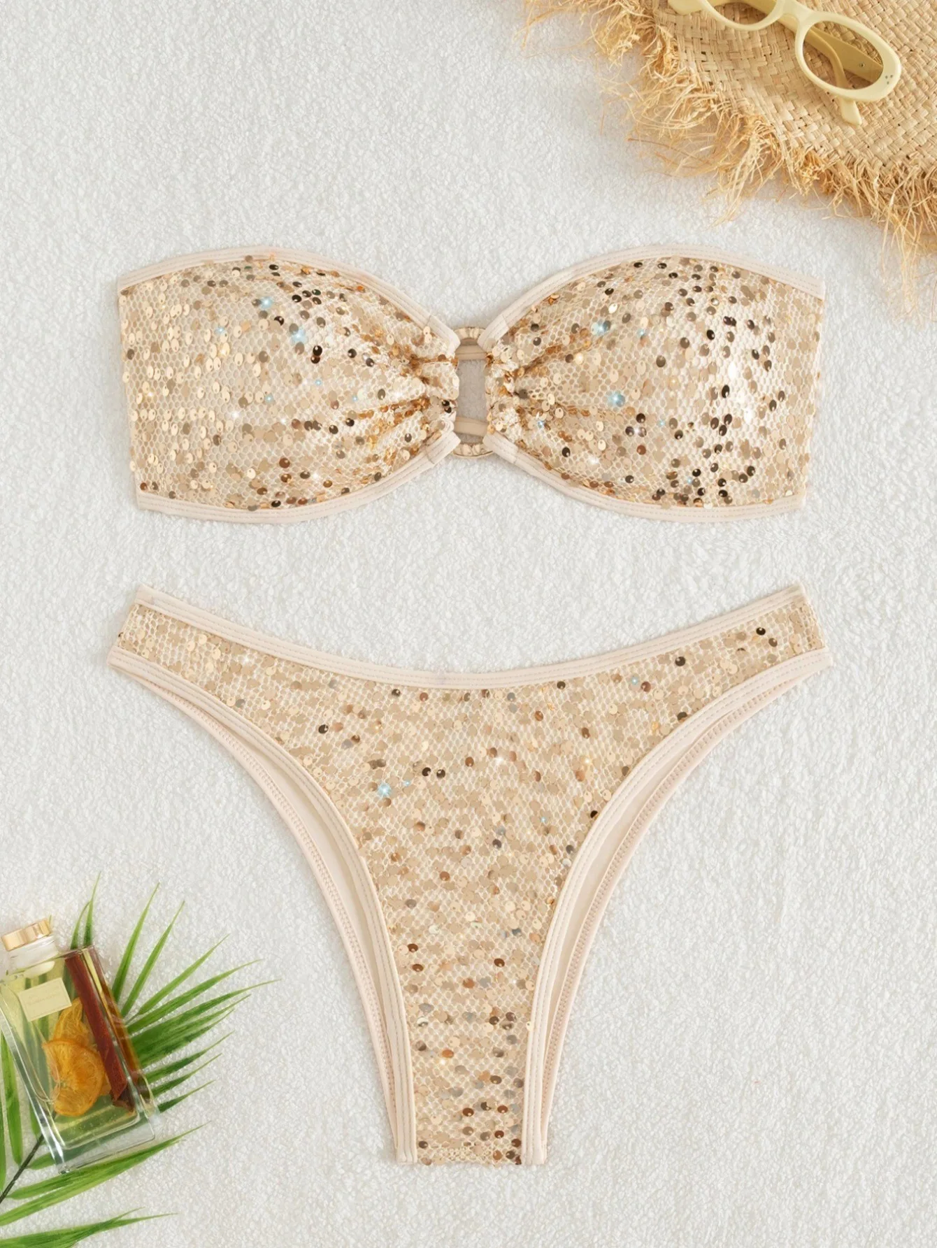 

Сексуальные комплекты бикини-бандо с блестками и блестками, купальники из двух предметов с металлическими кольцами, мягкие стринги, купальники, женский купальный костюм, бикини