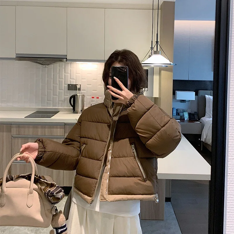 Giacca reversibile imbottita in cotone per donna Colletto rialzato invernale Cappotto spesso in colore a contrasto Giacche calde moda casual coreana