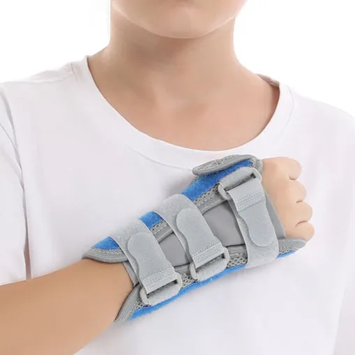 

Pediatric Wrist Splint Hand Support Brace for Children - Kids Wrist Support Brace