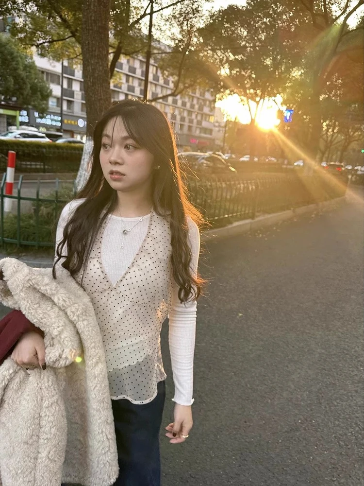 한국어 Ins 같은 레이스 웨이브 포인트 캐미솔 드레스 여성 메쉬 민소매 중간 길이 커버 드레스 여름 새로운 Y2K 소녀 매운 소녀