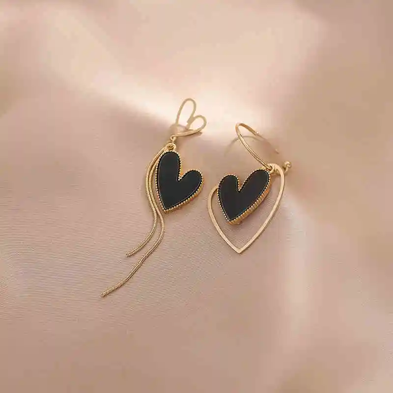 Black Heart Earrings Women Gold-color Long Tassel Metal Asymmetric Earrings Exaggerated Drop Earrings Party Wedding Jewelry K-