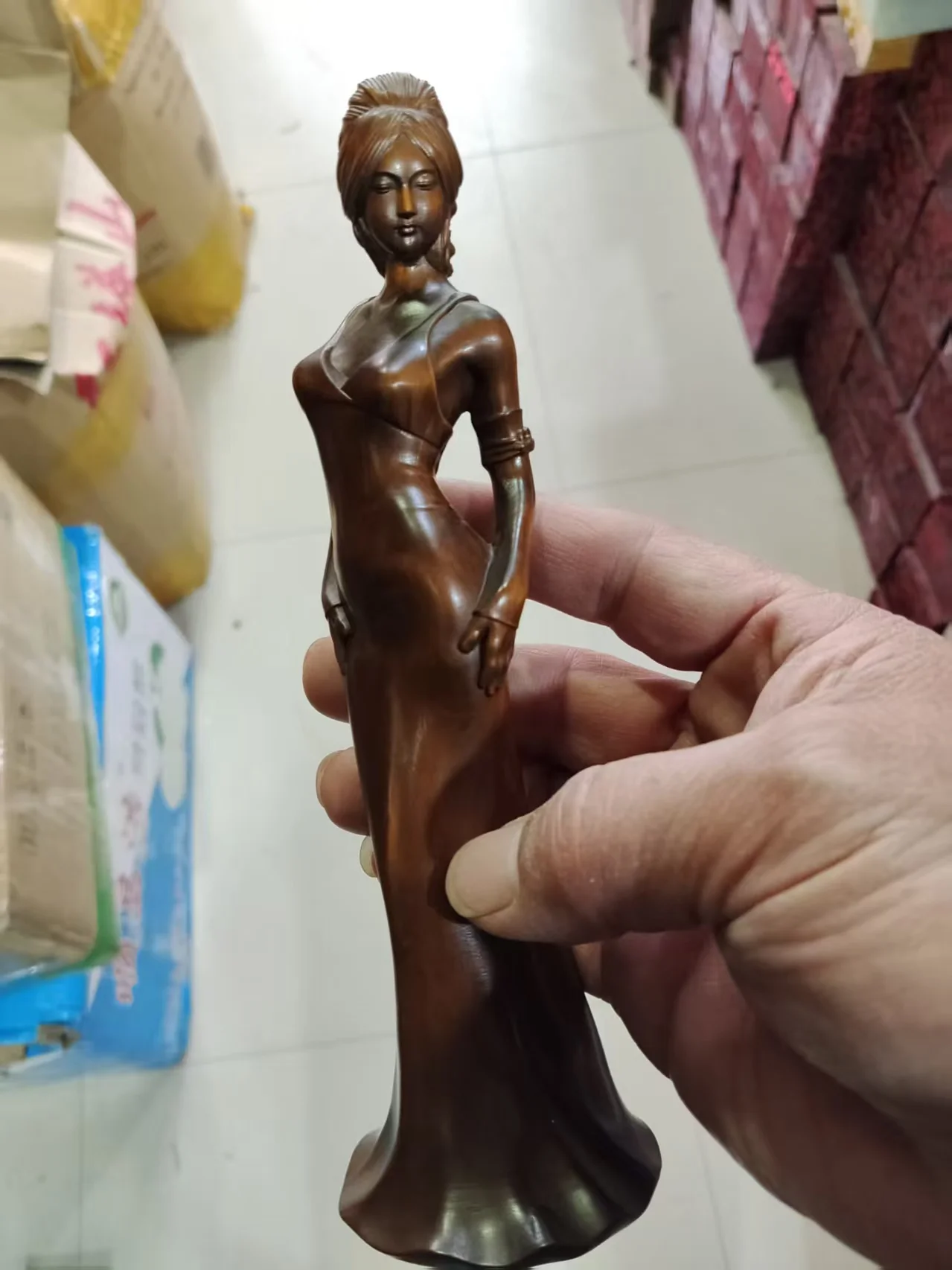 

Chinese Boxwood Wood Carving Sexy Beautiful Woman Statue Wooden Sculpture Decor