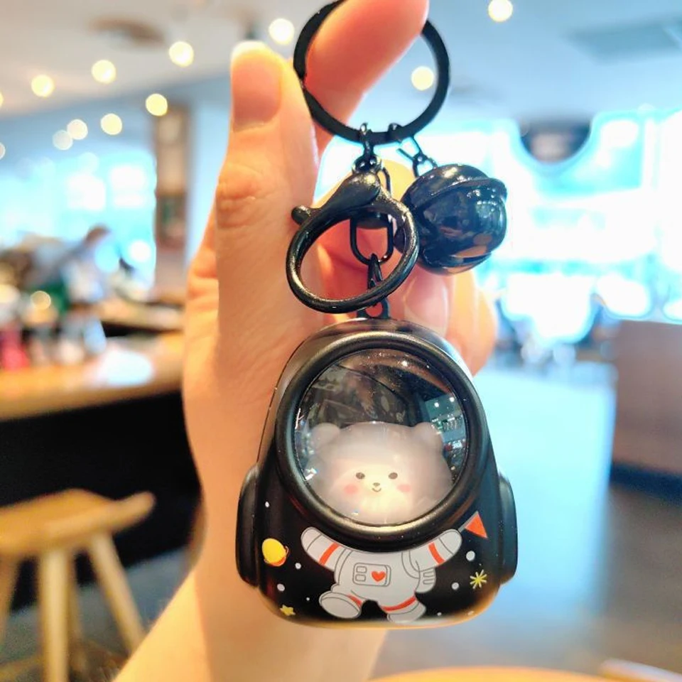Yupsk bonito brilhante luz noturna astronauta gato chaveiros kawaii sacos charme pingentes decorativos acessórios criativos presente atacado